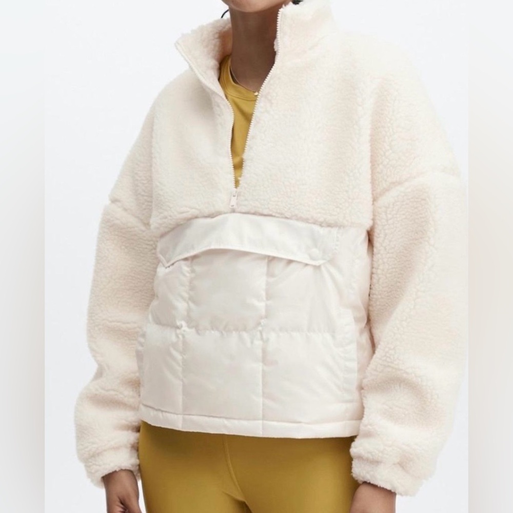 NWOT Fabletics Cream Sherpa Jacket size XS